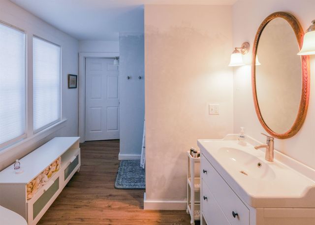 11 Pleasant Street, Ludlow, VT 05149