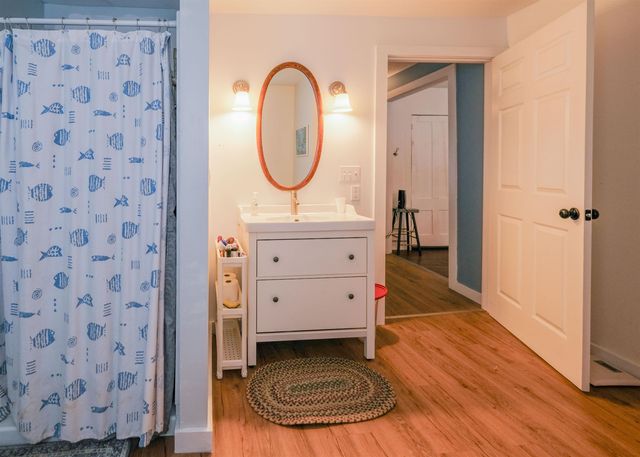 11 Pleasant Street, Ludlow, VT 05149