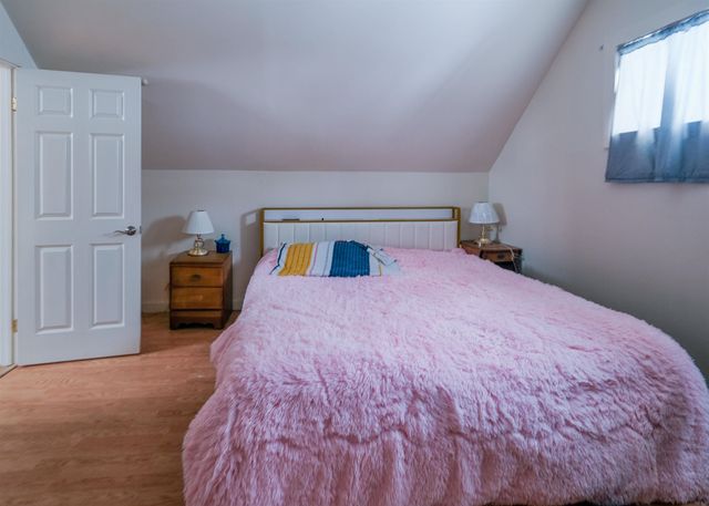 11 Pleasant Street, Ludlow, VT 05149