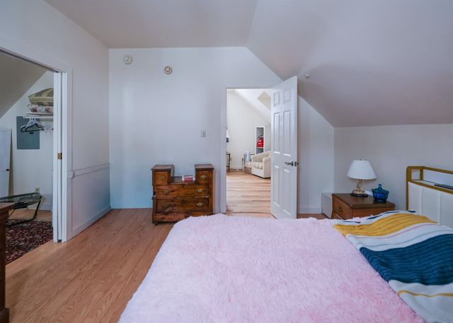 11 Pleasant Street, Ludlow, VT 05149