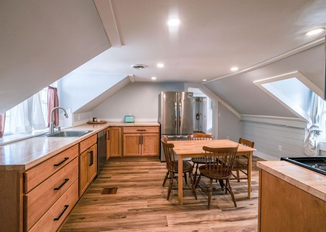 11 Pleasant Street, Ludlow, VT 05149