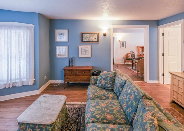 11 Pleasant Street, Ludlow, VT 05149