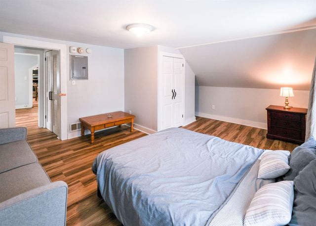 11 Pleasant Street, Ludlow, VT 05149