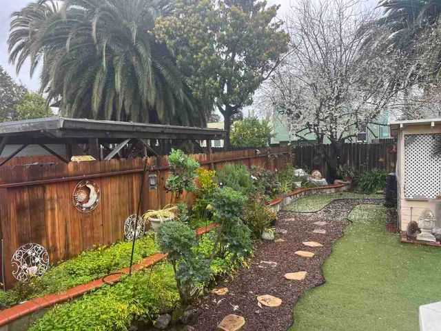 3118 3118 60Th Ave, Oakland, CA 94605