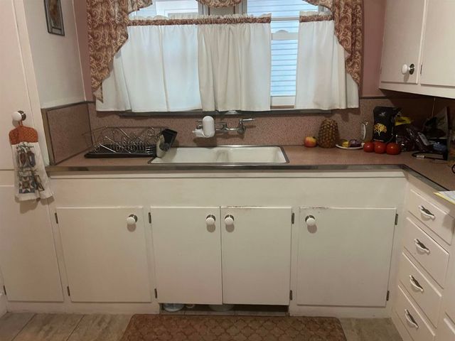 3118 3118 60Th Ave, Oakland, CA 94605