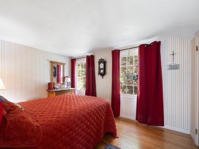 48 Longview Street, Palmer, MA 01069