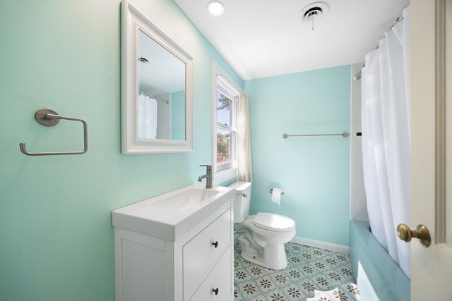 48 Longview Street, Palmer, MA 01069