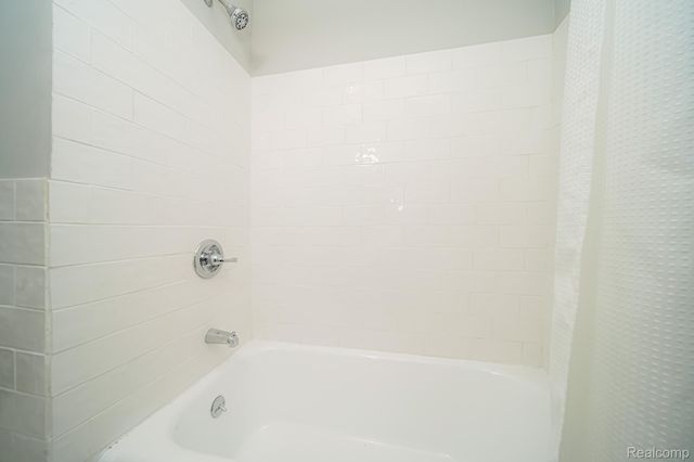 17344 WISCONSIN Street, Detroit, MI 48221