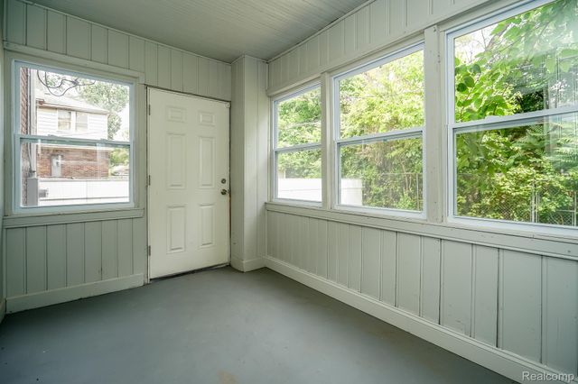 17344 WISCONSIN Street, Detroit, MI 48221