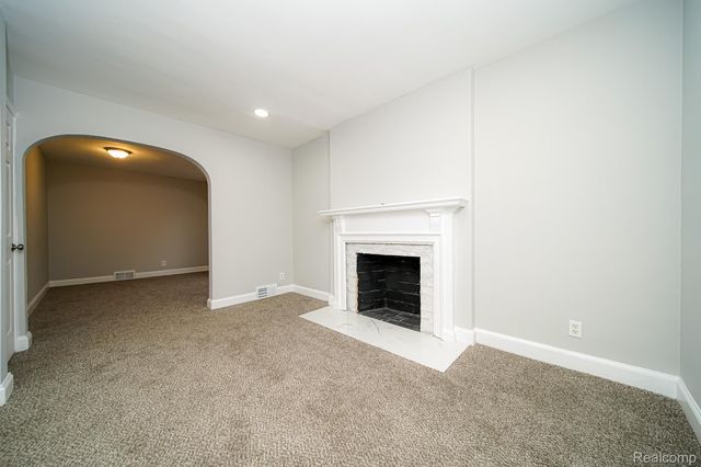 17344 WISCONSIN Street, Detroit, MI 48221