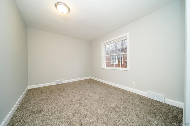 17344 WISCONSIN Street, Detroit, MI 48221