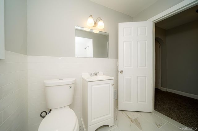 17344 WISCONSIN Street, Detroit, MI 48221