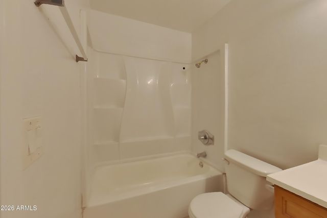 3234 W LARKSPUR Drive, Phoenix, AZ 85029