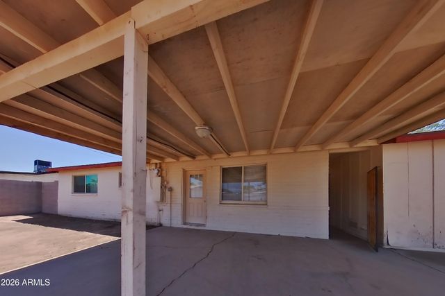 3234 W LARKSPUR Drive, Phoenix, AZ 85029