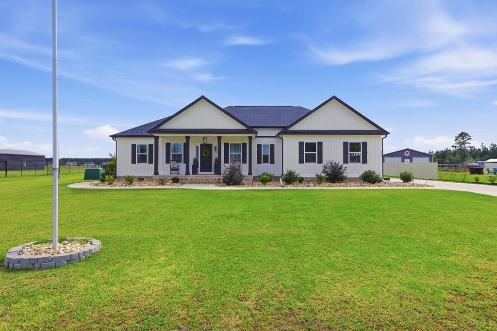 6953 Persimmon Rd., Aynor, SC 29511 — exterior