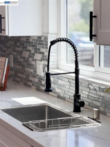 2807 Downer Ave, Richmond, CA 94804