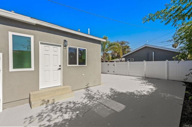 214 Zenith Street, Chula Vista, CA 91911