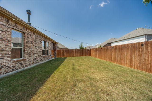 3816 Blacksmith Road, Aubrey, TX 76227