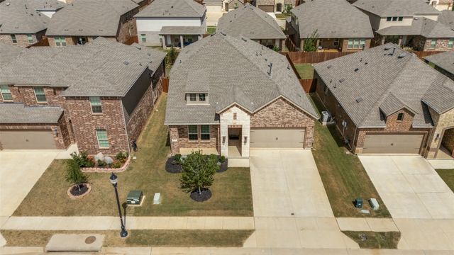 3816 Blacksmith Road, Aubrey, TX 76227