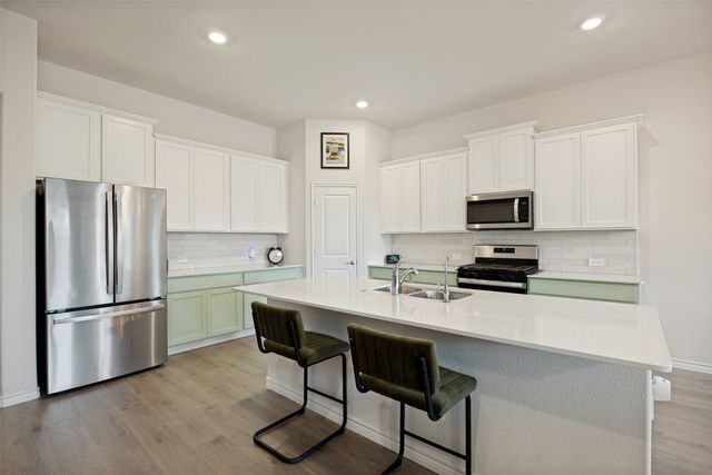 3816 Blacksmith Road, Aubrey, TX 76227