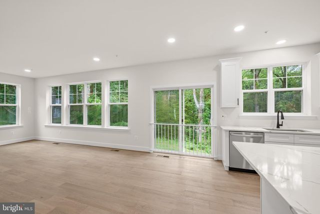 2175 GLENCREST CIR, Annapolis, MD 21401