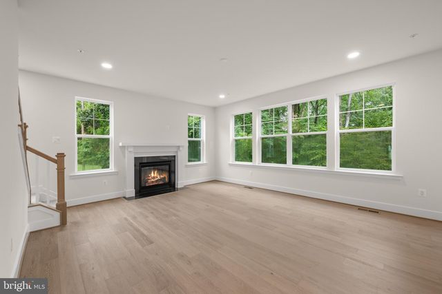 2175 GLENCREST CIR, Annapolis, MD 21401