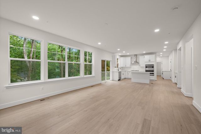 2175 GLENCREST CIR, Annapolis, MD 21401