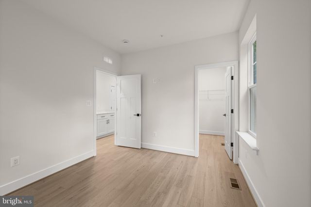 2175 GLENCREST CIR, Annapolis, MD 21401
