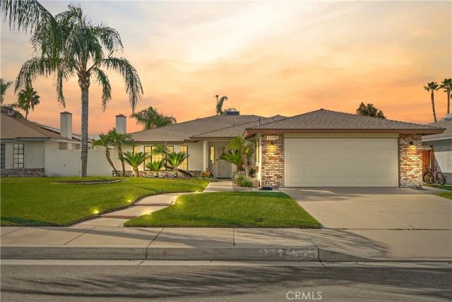 42095 Acacia Avenue, Hemet, CA 92544