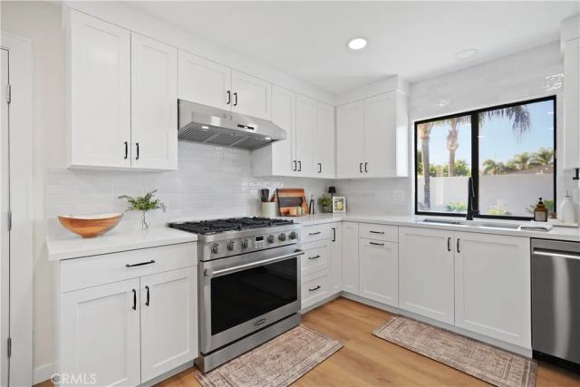 42095 Acacia Avenue, Hemet, CA 92544