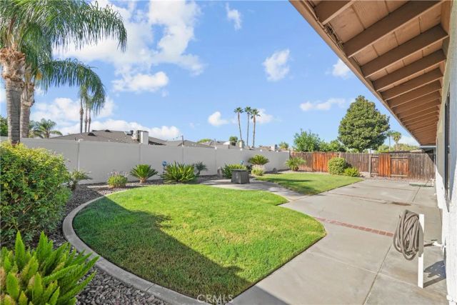 42095 Acacia Avenue, Hemet, CA 92544