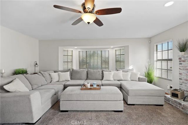 42095 Acacia Avenue, Hemet, CA 92544