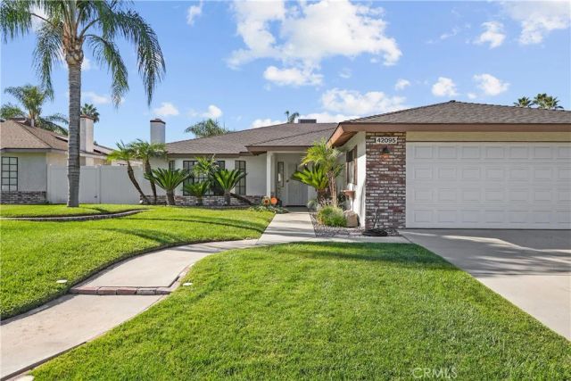 42095 Acacia Avenue, Hemet, CA 92544