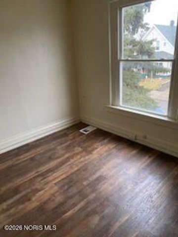 522 Saint Louis Street, Toledo, OH 43605