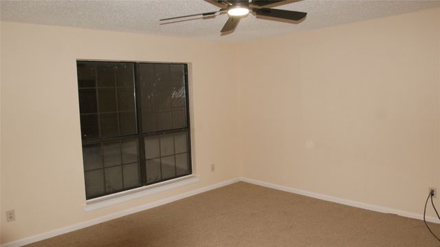 610 Squaw Creek Court, Arlington, TX 76018