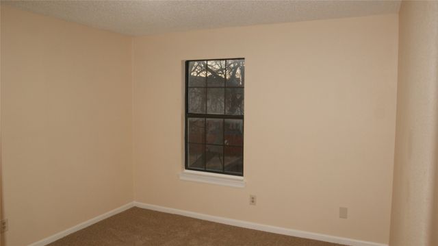 610 Squaw Creek Court, Arlington, TX 76018