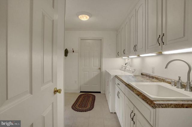 770 JOY DR, Greencastle, PA 17225