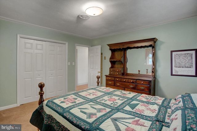 770 JOY DR, Greencastle, PA 17225