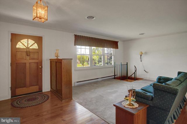 770 JOY DR, Greencastle, PA 17225