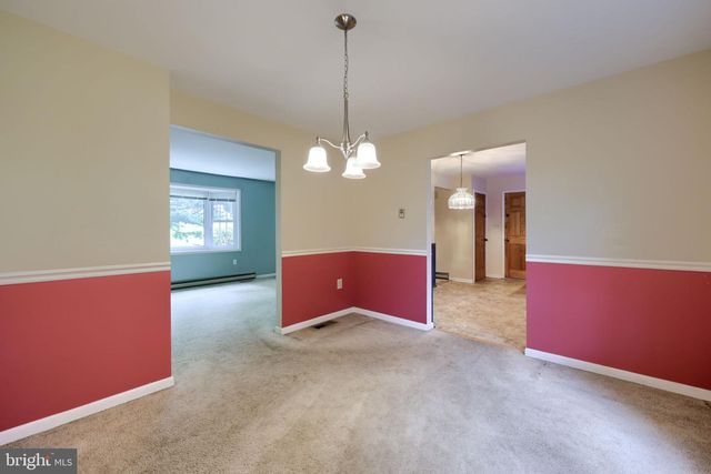 1 ARDMORE DR, Hummelstown, PA 17036