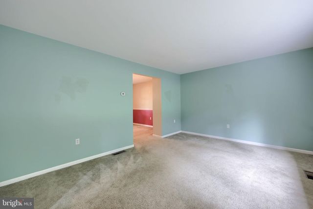 1 ARDMORE DR, Hummelstown, PA 17036