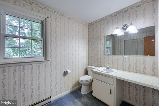 1 ARDMORE DR, Hummelstown, PA 17036