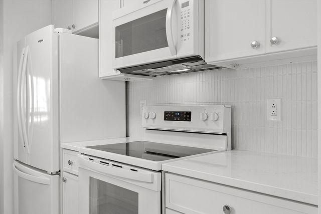 61 Patrick Road 61, Tewksbury, MA 01876