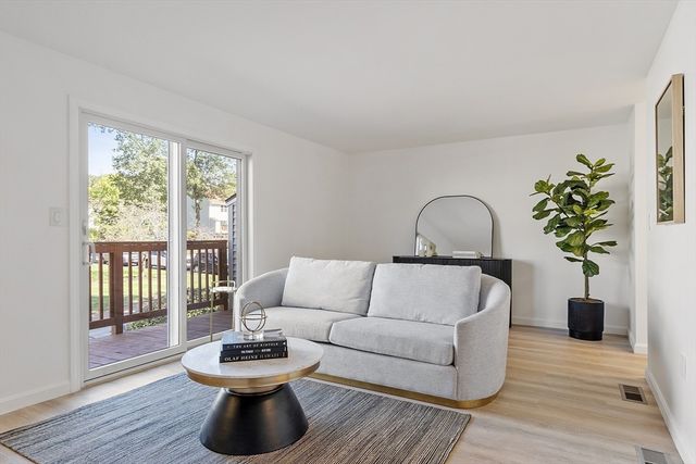 61 Patrick Road 61, Tewksbury, MA 01876