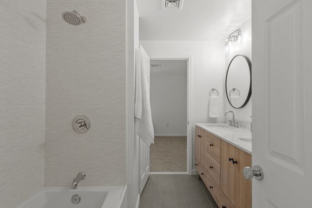 61 Patrick Road 61, Tewksbury, MA 01876