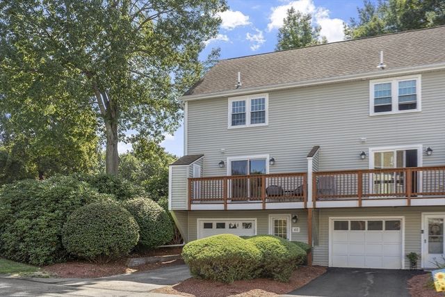 61 Patrick Road 61, Tewksbury, MA 01876