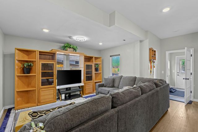 4518 Monroe Street NE, Columbia Heights, MN 55421