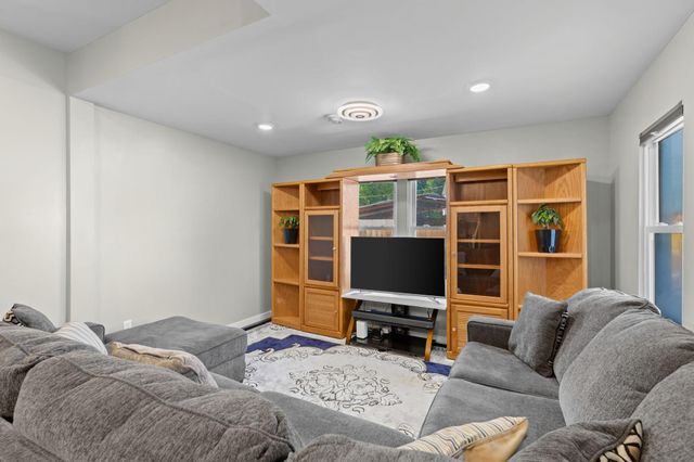 4518 Monroe Street NE, Columbia Heights, MN 55421