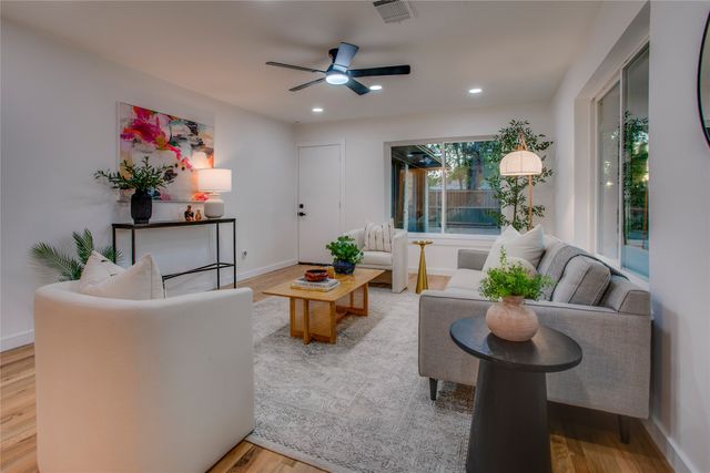 1807 S Vernon Avenue, Dallas, TX 75224