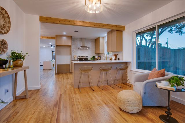 1807 S Vernon Avenue, Dallas, TX 75224